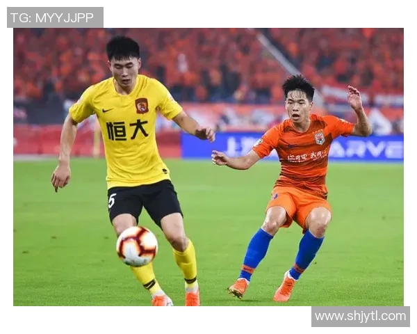 鲁本迪亚斯的足球之路：从青涩小将到世界顶级后卫的成长故事