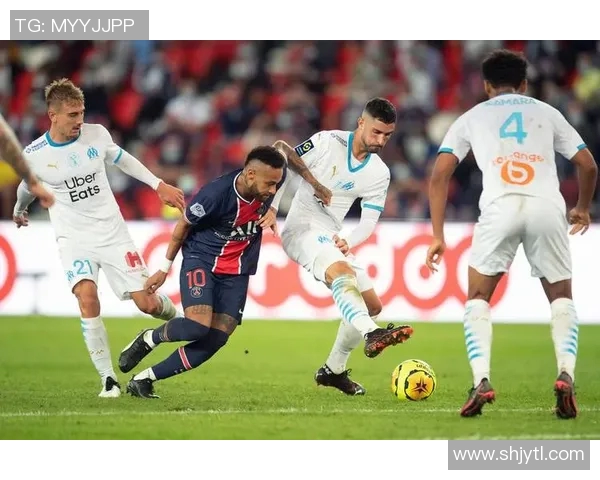 卡德西亚与迪赫的精彩对决揭示了足球战术的较量与激情的碰撞