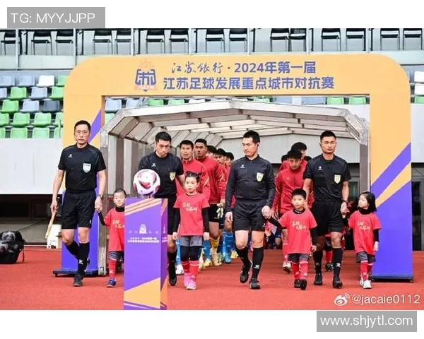 拉普大学与奥林匹奥的精彩对决揭示足球战术与团队协作的完美结合