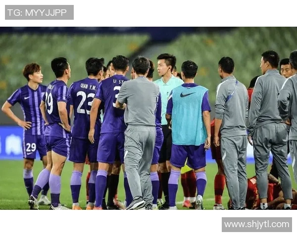 国安与力帆激战正酣比分悬念迭起引发球迷热议