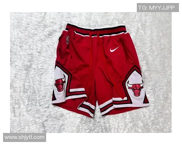 芝加哥公牛与开拓者激战正酣谁能在这场对决中笑到最后 芝加哥公牛与开拓者激战正酣谁能在这场对决中笑到最后